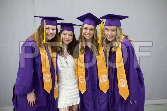 AHSgrad2021-15
